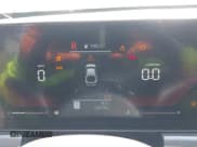 ✅ 2025 Kia K5 GT-Line • VIN: KNAG64J76S5353135 • Lot: 42960707. Wystawiony na IAAI z przebiegiem 12 678 mil. Bezpłatny archiwum sprzedaży aukcyjnych z USA i szczegółowy raport historii pojazdu na DreamBid. Zdjęcie 7.