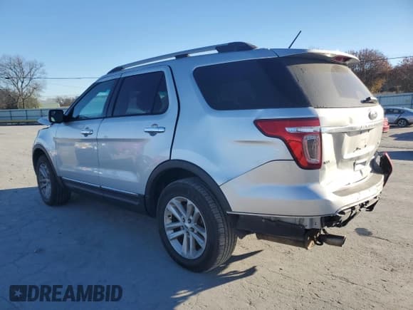 ✅ 2014 Ford Explorer XLT • VIN: 1FM5K8D8XEGB41845 • Lot: 92534635. Wystawiony na Copart z przebiegiem 203 942 mil. Bezpłatny archiwum sprzedaży aukcyjnych z USA i szczegółowy raport historii pojazdu na DreamBid. Zdjęcie 2.