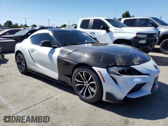 ✅ 2021 Toyota Supra 3.0 • VIN: WZ1DB0C09MW039777 • Лот: 66685035. Опубликован ранее на Copart с пробегом 43 956 миль. Бесплатный доступ к архиву аукционных продаж из США и подробный отчёт об истории автомобиля на DreamBid. Изображение 4.