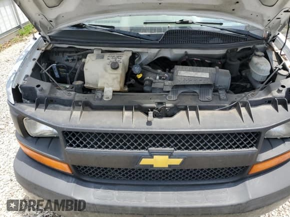 ✅ 2006 Chevrolet Express Cargo • VIN: 1GCGG25V861193091 • Lot: 60242385. Listed on Copart with 249,162 mi. Free auction sales archive from the USA and detailed vehicle history report at DreamBid. Image 12.