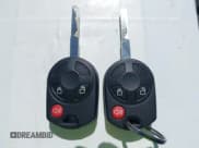 ✅ 2013 Ford Escape SEL • VIN: 1FMCU9H99DUC55653 • Lot: 42002872. Wystawiony na IAAI z przebiegiem 84 776 mil. Bezpłatny archiwum sprzedaży aukcyjnych z USA i szczegółowy raport historii pojazdu na DreamBid. Zdjęcie 11.