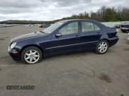 ✅ 2003 Mercedes-Benz C 240 • VIN: WDBRF81J83F377073 • Lot: 72051204. Wystawiony na Copart z przebiegiem Nie podano. Bezpłatny archiwum sprzedaży aukcyjnych z USA i szczegółowy raport historii pojazdu na DreamBid. Zdjęcie 1.