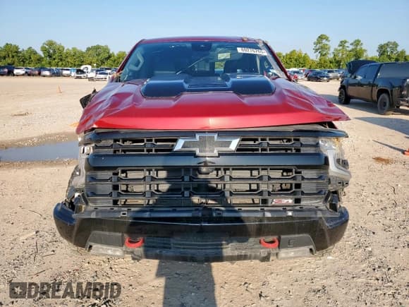 ✅ 2022 Chevrolet Silverado 1500 LT Trail Boss • VIN: 3GCUDFET5NG553063 • Lot: 69276765. Wystawiony na Copart z przebiegiem 93 125 mil. Bezpłatny archiwum sprzedaży aukcyjnych z USA i szczegółowy raport historii pojazdu na DreamBid. Zdjęcie 5.