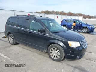 ✅ 2008 Chrysler Town & Country Touring • VIN: 2A8HR54P28R607704 • Lot: 43689570. Listed on IAAI with 235,370 mi. Free auction sales archive from the USA and detailed vehicle history report at DreamBid. Image 1.