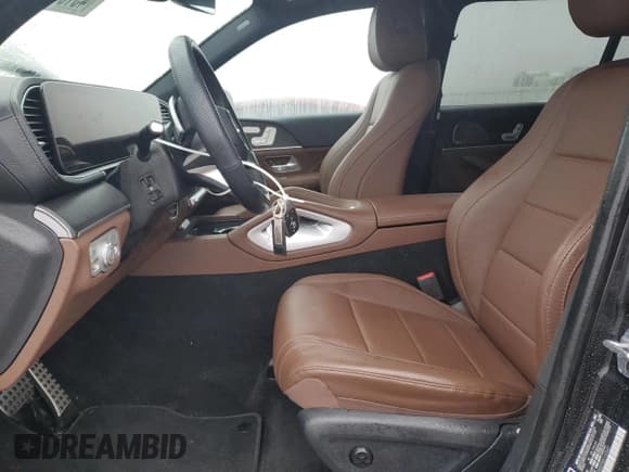 ✅ 2024 Mercedes-Benz GLS 450 • VIN: 4JGFF5KE7RB107641 • Lot: 45164975. Listed on Copart with 8,774 mi. Free auction sales archive from the USA and detailed vehicle history report at DreamBid. Image 7.
