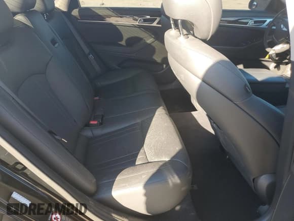 ✅ 2016 Hyundai Genesis 3.8L • VIN: KMHGN4JE0GU121885 • Lot: 41787365. Wystawiony na Copart z przebiegiem 131 048 mil. Bezpłatny archiwum sprzedaży aukcyjnych z USA i szczegółowy raport historii pojazdu na DreamBid. Zdjęcie 10.