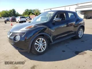 ✅ 2015 Nissan Juke S • VIN: JN8AF5MV6FT562826 • Lot: 81646435. Wystawiony na Copart z przebiegiem 85 541 mil. Bezpłatny archiwum sprzedaży aukcyjnych z USA i szczegółowy raport historii pojazdu na DreamBid. Zdjęcie 1.