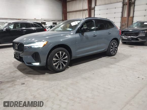 ✅ 2023 Volvo XC60 Plus Dark Theme • VIN: YV4L12RW7P1253928 • Lot: 41995098. Listed on IAAI with 36,211 mi. Free auction sales archive from the USA and detailed vehicle history report at DreamBid. Image 20.