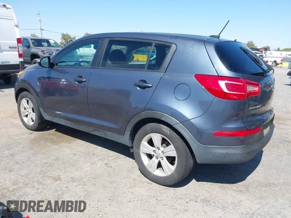 ✅ 2012 Kia Sportage LX • VIN: KNDPB3A28C7186408 • Lot: 42575535. Listed on IAAI with 232,994 mi. Free auction sales archive from the USA and detailed vehicle history report at DreamBid. Image 3.