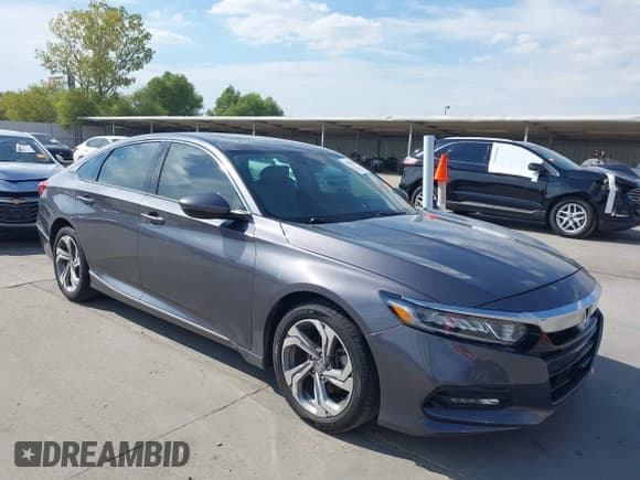 ✅ 2018 Honda Accord EX-L • VIN: 1HGCV1F51JA085256 • Lot: 43431802. Listed on IAAI with 103,305 mi. Free auction sales archive from the USA and detailed vehicle history report at DreamBid. Image 1.