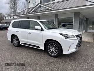 ✅ 2019 Lexus LX 570 • VIN: JTJHY7AX4K4293975 • Lot: 43786704. Wystawiony na IAAI z przebiegiem 103 090 mil. Bezpłatny archiwum sprzedaży aukcyjnych z USA i szczegółowy raport historii pojazdu na DreamBid. Zdjęcie 1.
