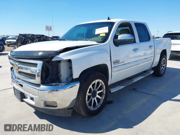 ✅ 2013 Chevrolet Silverado 1500 LT • VIN: 3GCPCSE21DG154150 • Lot: 43595621. Wystawiony na IAAI z przebiegiem 315 224 mil. Bezpłatny archiwum sprzedaży aukcyjnych z USA i szczegółowy raport historii pojazdu na DreamBid. Zdjęcie 2.