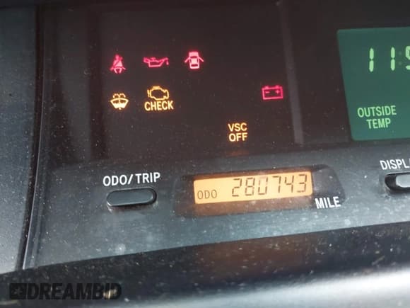 ✅ 2000 Toyota Avalon XL • VIN: 4T1BF28B2YU018671 • Lot: 42608089. Listed on IAAI with 280,743 mi. Free auction sales archive from the USA and detailed vehicle history report at DreamBid. Image 16.