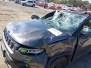 ✅ 2022 Jeep Compass Latitude • VIN: 3C4NJDBB6NT231116 • Лот: 43482556. Опубликован ранее на IAAI с пробегом Не указан. Бесплатный доступ к архиву аукционных продаж из США и подробный отчёт об истории автомобиля на DreamBid. Изображение 6.