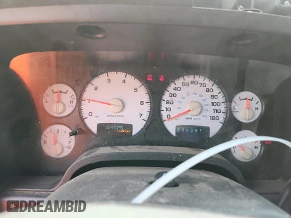 ✅ 2002 Dodge 1500 • VIN: 1D7HA16K42J132826 • Лот: 81241275. Опубликован ранее на Copart с пробегом 169 526 миль. Бесплатный доступ к архиву аукционных продаж из США и подробный отчёт об истории автомобиля на DreamBid. Изображение 9.