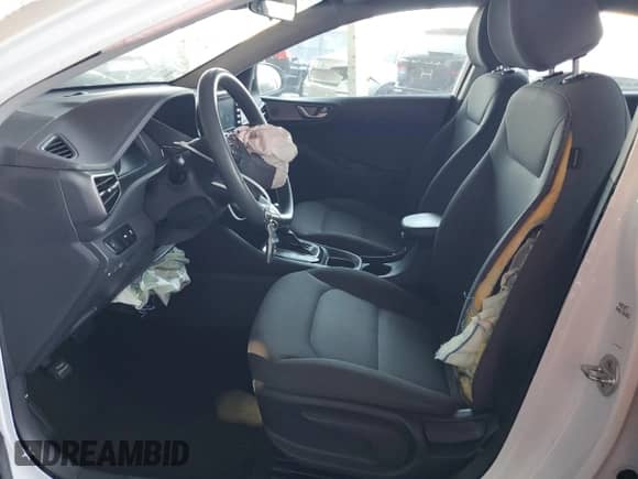 2020 Hyundai Ioniq Blue с VIN KMHC65LC8LU239268, выставлен на аукционе Copart как лот 68914634 с пробегом 88 636 миль миль и Списание • Salvage title. История ставок и продаж доступна на DreamBid. Изображение 7.