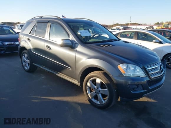 ✅ 2010 Mercedes-Benz M 350 • VIN: 4JGBB5GB3AA580486 • Lot: 43708623. Listed on IAAI with 165,914 mi. Free auction sales archive from the USA and detailed vehicle history report at DreamBid. Image 1.