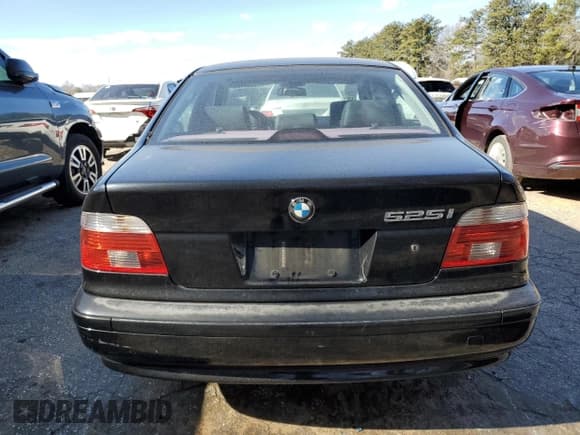 ✅ 2003 BMW 5 Series 525i • VIN: WBADT43463GY98868 • Lot: 82970363. Listed on Copart with 284,039 mi. Free auction sales archive from the USA and detailed vehicle history report at DreamBid. Image 6.