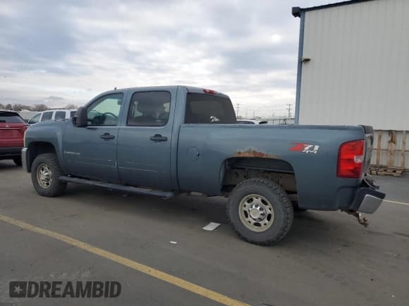 ✅ 2007 Chevrolet Silverado 2500HD 2LT • VIN: 1GCHK23607F503494 • Лот: 93263245. Опубликован ранее на Copart с пробегом 207 540 миль. Бесплатный доступ к архиву аукционных продаж из США и подробный отчёт об истории автомобиля на DreamBid. Изображение 2.
