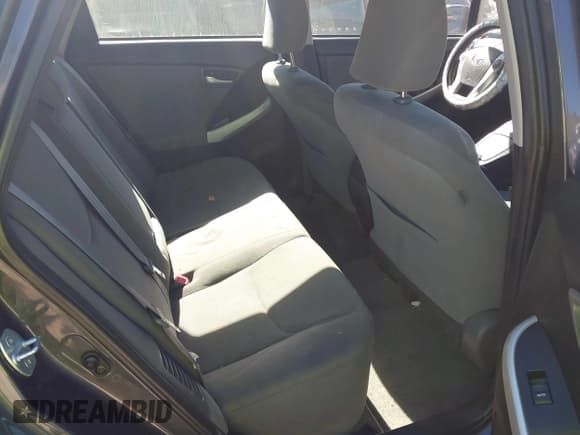 ✅ 2014 Toyota Prius Two • VIN: JTDKN3DU1E1756706 • Lot: 43493293. Listed on IAAI with 141,939 mi. Free auction sales archive from the USA and detailed vehicle history report at DreamBid. Image 8.