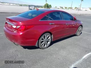 ✅ 2013 Hyundai Sonata SE • VIN: 5NPEC4AB6DH619683 • Lot: 43511454. Listed on IAAI with 185,039 mi. Free auction sales archive from the USA and detailed vehicle history report at DreamBid. Image 4.