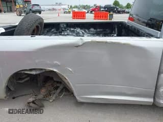 ✅ 2009 Dodge 1500 SLT • VIN: 1D3HV16T09J519334 • Lot: 42184824. Wystawiony na IAAI z przebiegiem 147 900 mil. Bezpłatny archiwum sprzedaży aukcyjnych z USA i szczegółowy raport historii pojazdu na DreamBid. Zdjęcie 6.