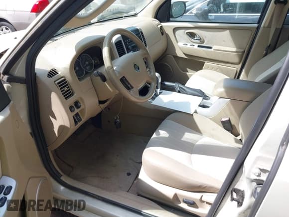 ✅ 2007 Mercury Mariner Luxury • VIN: 4M2CU81127KJ04019 • Lot: 42836427. Listed on IAAI with 176,398 mi. Free auction sales archive from the USA and detailed vehicle history report at DreamBid. Image 5.