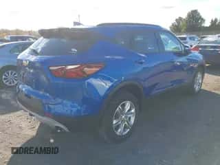 2019 Chevrolet Blazer z VIN 3GNKBGRS5KS608485, wystawiony jako IAAI lot #43438929 z przebiegiem 54 335 mil mil oraz . Historia ofert i sprzedaży dostępna na DreamBid. Obrazek 4.