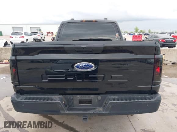 ✅ 2023 Ford F-150 XL • VIN: 1FTMF1C51PKE97197 • Lot: 41904003. Listed on IAAI with 17,394 mi. Free auction sales archive from the USA and detailed vehicle history report at DreamBid. Image 16.