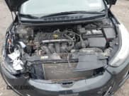 ✅ 2016 Hyundai Elantra SE • VIN: 5NPDH4AE2GH757930 • Lot: 43762135. Wystawiony na IAAI z przebiegiem 121 803 mil. Bezpłatny archiwum sprzedaży aukcyjnych z USA i szczegółowy raport historii pojazdu na DreamBid. Zdjęcie 10.