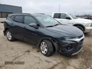 2020 Chevrolet Blazer LT with VIN 3GNKBCR48LS657448, listed as a Copart auction lot 47312344 with 40,232 mi miles and . Bid and sale history available at DreamBid. Image 4.