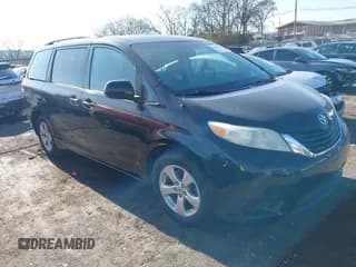 ✅ 2014 Toyota Sienna LE • VIN: 5TDKK3DC1ES467151 • Lot: 43887478. Listed on IAAI with 259,521 mi. Free auction sales archive from the USA and detailed vehicle history report at DreamBid. Image 1.