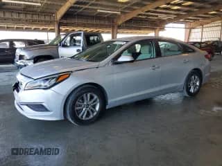 2017 Hyundai Sonata SE с VIN 5NPE24AF0HH508476, выставлен на аукционе Copart как лот 82561225 с пробегом 114 166 миль миль и Списание • Salvage title. История ставок и продаж доступна на DreamBid. Изображение 1.