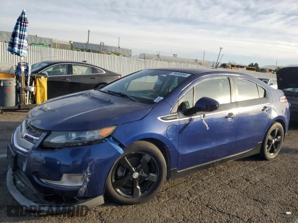 ✅ 2013 Chevrolet Volt • VIN: 1G1RH6E40DU144038 • Lot: 79498494. Wystawiony na Copart z przebiegiem 69 473 mil. Bezpłatny archiwum sprzedaży aukcyjnych z USA i szczegółowy raport historii pojazdu na DreamBid. Zdjęcie 1.