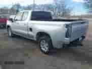 2020 Chevrolet Silverado 1500 LT z VIN 1GCRYDEKXLZ233126, wystawiony jako IAAI lot #41607694 z przebiegiem 111 246 mil mil oraz . Historia ofert i sprzedaży dostępna na DreamBid. Obrazek 3.