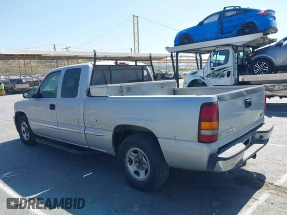 ✅ 2002 GMC Sierra 1500 • VIN: 1GTEC19T42Z311588 • Лот: 42484628. Опубликован ранее на IAAI с пробегом 175 809 миль. Бесплатный доступ к архиву аукционных продаж из США и подробный отчёт об истории автомобиля на DreamBid. Изображение 3.