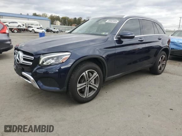 ✅ 2019 Mercedes-Benz GLC 300 • VIN: WDC0G4KB8KV161858 • Лот: 89992005. Опубликован ранее на Copart с пробегом 69 953 миль. Бесплатный доступ к архиву аукционных продаж из США и подробный отчёт об истории автомобиля на DreamBid. Изображение 1.