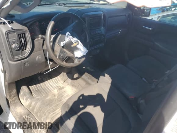 ✅ 2019 Chevrolet Silverado 1500 Work Truck • VIN: 3GCNWAEH0KG291719 • Lot: 69821454. Wystawiony na Copart z przebiegiem 103 079 mil. Bezpłatny archiwum sprzedaży aukcyjnych z USA i szczegółowy raport historii pojazdu na DreamBid. Zdjęcie 8.