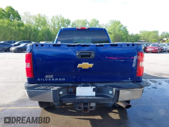 ✅ 2013 Chevrolet Silverado 2500HD LT • VIN: 1GC1KXCG1DF130999 • Lot: 42080914. Listed on IAAI with 366,141 mi. Free auction sales archive from the USA and detailed vehicle history report at DreamBid. Image 17.