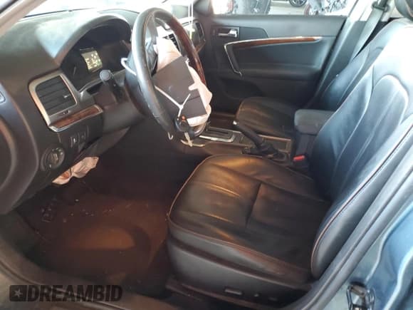 ✅ 2011 Lincoln MKZ Hybrid • VIN: 3LNDL2L30BR758977 • Lot: 84798405. Listed on Copart with 90,549 mi. Free auction sales archive from the USA and detailed vehicle history report at DreamBid. Image 7.