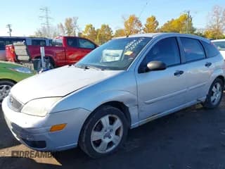 ✅ 2007 Ford Focus S • VIN: 1FAHP37N17W339476 • Lot: 43609317. Listed on IAAI with 184,737 mi. Free auction sales archive from the USA and detailed vehicle history report at DreamBid. Image 6.