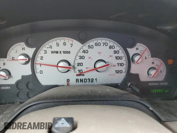 ✅ 2004 Mercury Mountaineer Convenience • VIN: 4M2DU66W44ZJ34459 • Lot: 49655245. Wystawiony na Copart z przebiegiem 185 993 mil. Bezpłatny archiwum sprzedaży aukcyjnych z USA i szczegółowy raport historii pojazdu na DreamBid. Zdjęcie 9.