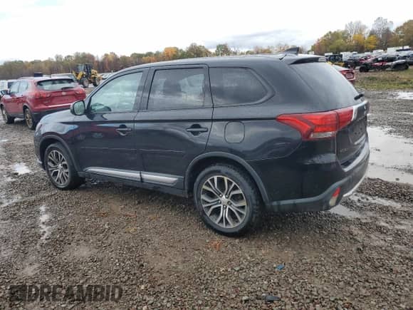 2018 Mitsubishi Outlander ES с VIN JA4AZ2A3XJZ003185, выставлен на аукционе Copart как лот 82727425 с пробегом 146 684 миль миль и Чистый • Clean title. История ставок и продаж доступна на DreamBid. Изображение 2.