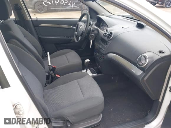 ✅ 2009 Chevrolet Aveo 2LT • VIN: KL1TG56E59B399005 • Lot: 42504125. Listed on IAAI with Not provided. Free auction sales archive from the USA and detailed vehicle history report at DreamBid. Image 5.