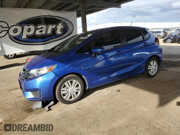 ✅ 2016 Honda Fit LX • VIN: JHMGK5H58GS000489 • Лот: 93764165. Опубликован ранее на Copart с пробегом 116 160 миль. Бесплатный доступ к архиву аукционных продаж из США и подробный отчёт об истории автомобиля на DreamBid. Изображение 1.