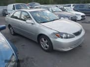✅ 2004 Toyota Camry SE • VIN: 4T1BA32K24U500080 • Лот: 42826279. Опубликован ранее на IAAI с пробегом 111 219 миль. Бесплатный доступ к архиву аукционных продаж из США и подробный отчёт об истории автомобиля на DreamBid. Изображение 1.