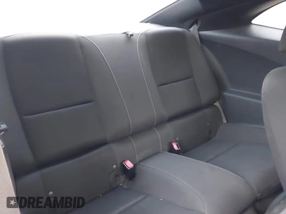 ✅ 2014 Chevrolet Camaro LT • VIN: 2G1FB1E36E9268053 • Lot: 43081182. Listed on IAAI with 156,596 mi. Free auction sales archive from the USA and detailed vehicle history report at DreamBid. Image 8.