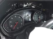 ✅ 2015 Audi A8 3.0T • VIN: WAU3GAFD1FN040931 • Lot: 43768291. Wystawiony na IAAI z przebiegiem Nie podano. Bezpłatny archiwum sprzedaży aukcyjnych z USA i szczegółowy raport historii pojazdu na DreamBid. Zdjęcie 7.