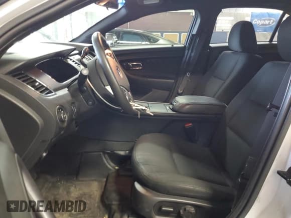 ✅ 2017 Ford Police Interceptor • VIN: 1FAHP2MT6HG123700 • Lot: 55842085. Listed on Copart with 165,463 mi. Free auction sales archive from the USA and detailed vehicle history report at DreamBid. Image 7.