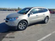 ✅ 2010 Chevrolet Traverse 1LT • VIN: 1GNLRFED9AJ214666 • Lot: 43488021. Wystawiony na IAAI z przebiegiem 193 881 mil. Bezpłatny archiwum sprzedaży aukcyjnych z USA i szczegółowy raport historii pojazdu na DreamBid. Zdjęcie 17.